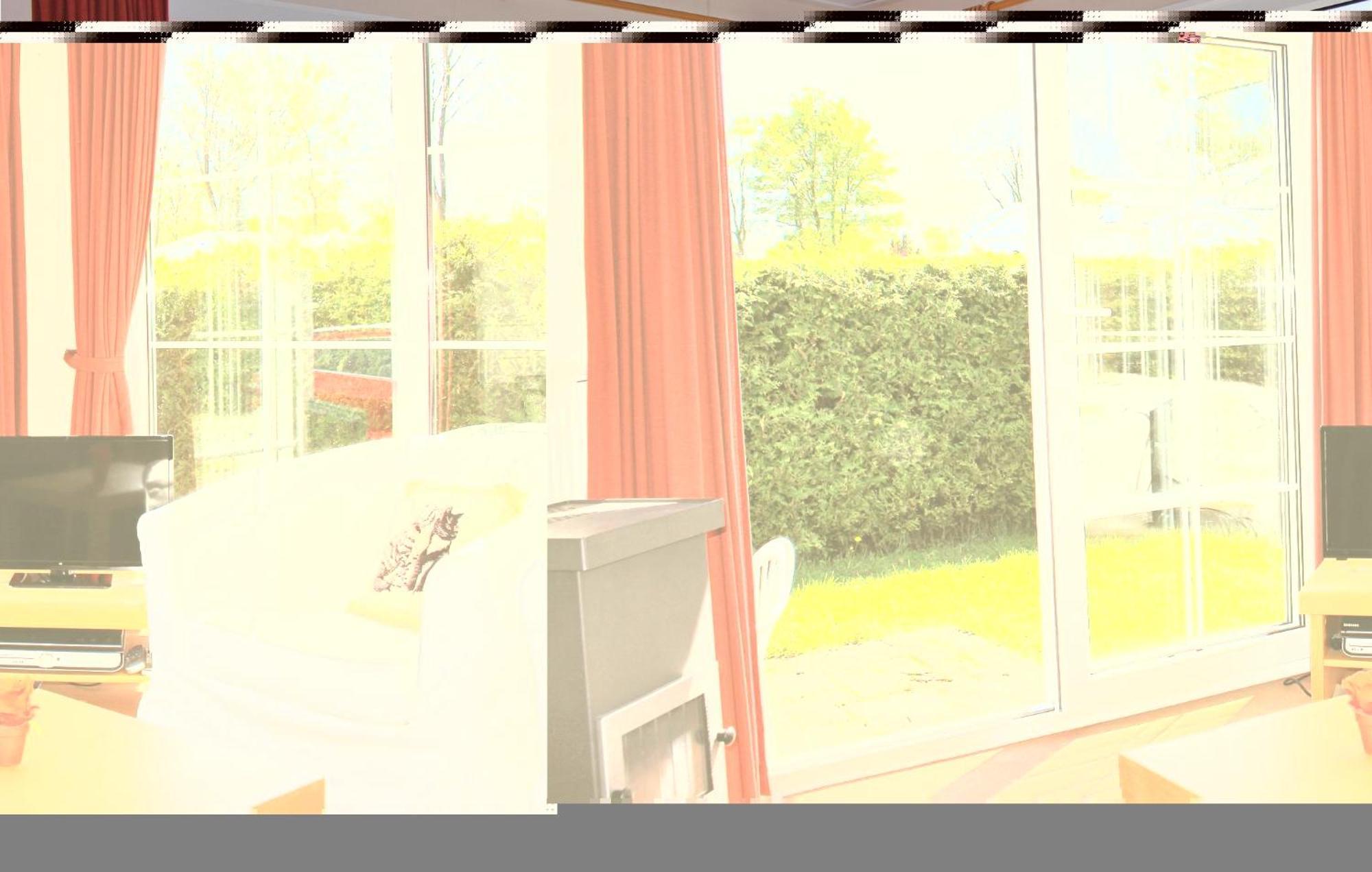 2 Bedroom Awesome Home In Tzummarum Luaran gambar